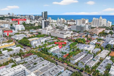 Condo in Miami Beach, Florida, 1 bedroom № 1988043 - photo 2
