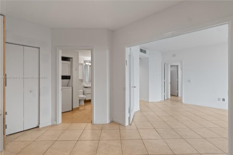 Copropriété à vendre à Miami Beach, Floride: 1 chambre, 102.19 m2 № 1941507 - photo 15