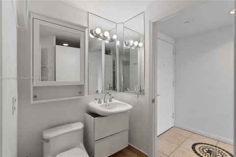 Copropriété à vendre à Miami Beach, Floride: 1 chambre, 102.19 m2 № 1941507 - photo 26