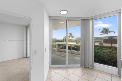Copropriété à vendre à Miami Beach, Floride: 1 chambre, 102.19 m2 № 1941507 - photo 24