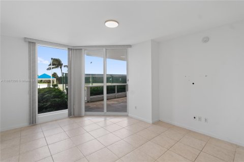 Copropriété à vendre à Miami Beach, Floride: 1 chambre, 102.19 m2 № 1941507 - photo 25