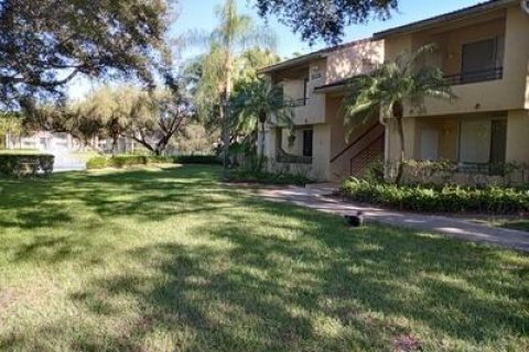 Condo in Coconut Creek, Florida, 1 bedroom  № 2083831 - photo 2