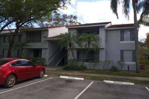 Condo in Coconut Creek, Florida, 1 bedroom  № 2083831 - photo 4