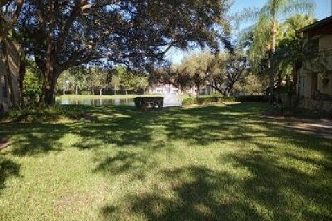 Condo in Coconut Creek, Florida, 1 bedroom  № 2083831 - photo 3
