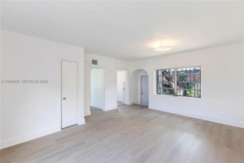 Appartement à louer à Miami, Floride: 1 chambre, 55.37 m2 № 2186899 - photo 3