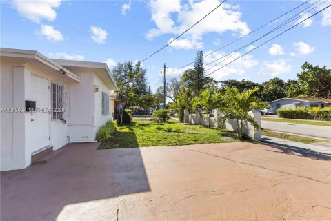 Appartement à louer à Miami, Floride: 1 chambre, 55.37 m2 № 2186899 - photo 10