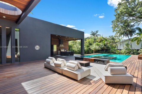 House in Miami, Florida 5 bedrooms № 2080277 - photo 9
