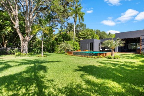 House in Miami, Florida 5 bedrooms № 2080277 - photo 28