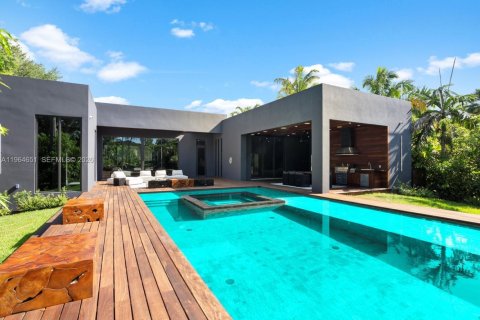 House in Miami, Florida 5 bedrooms № 2080277 - photo 20