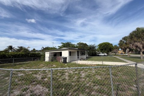Villa ou maison à vendre à Fort Lauderdale, Floride: 2 chambres, 76.64 m2 № 2083507 - photo 14