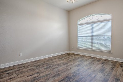 House in Ocala, Florida 4 bedrooms, 278.71 sq.m. № 1883686 - photo 4