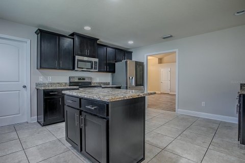 House in Ocala, Florida 4 bedrooms, 278.71 sq.m. № 1883686 - photo 10