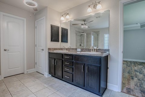 House in Ocala, Florida 4 bedrooms, 278.71 sq.m. № 1883686 - photo 25