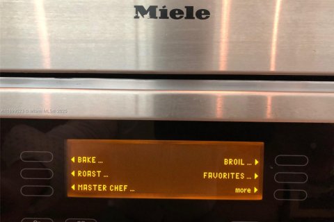 Купить кондоминиум в Майами, Флорида 2 спальни, 123.19м2, № 2053546 - фото 18