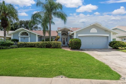 Casa en venta en Palm Harbor, Florida, 3 dormitorios, 190.64 m2 № 1796218 - foto 2