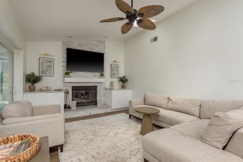 Casa en venta en Palm Harbor, Florida, 3 dormitorios, 190.64 m2 № 1796218 - foto 11