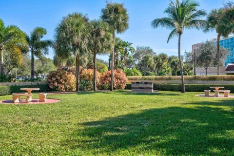 Condo in Juno Beach, Florida, 2 bedrooms  № 952409 - photo 1