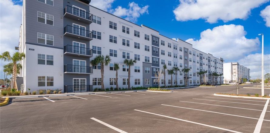 Condo in Orlando, Florida, 1 bedroom  № 2112102