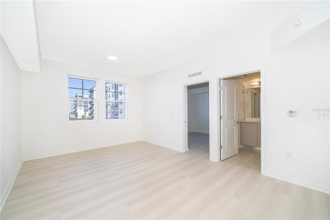 Condo in Orlando, Florida, 1 bedroom  № 2112102 - photo 9