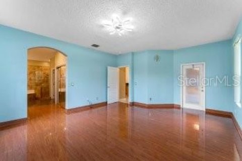 House in Orlando, Florida 4 bedrooms, 195.19 sq.m. № 1903346 - photo 7