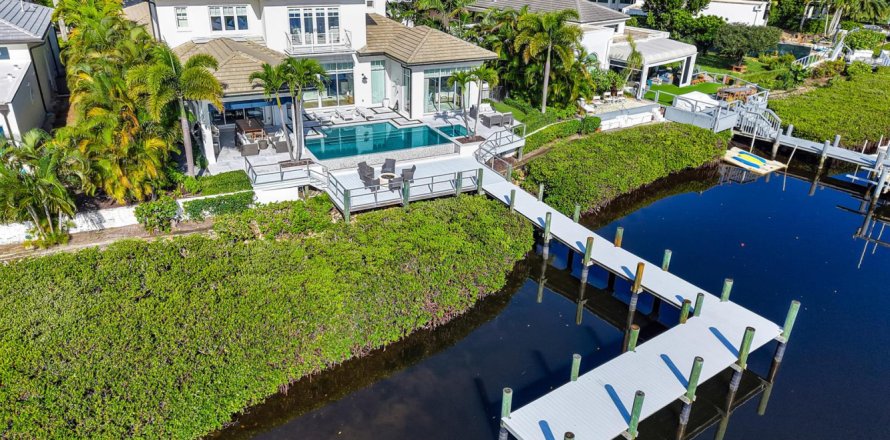 Villa ou maison à Jupiter, Floride 5 chambres, 440.73 m2 № 2388443