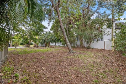 House in Saint Petersburg, Florida 2 bedrooms, 104.05 sq.m. № 1793052 - photo 10