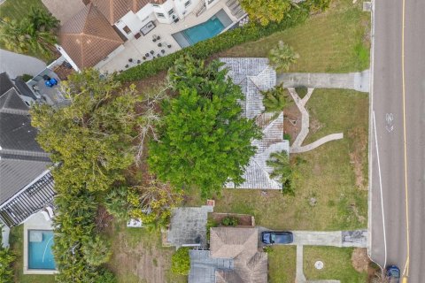 House in Saint Petersburg, Florida 2 bedrooms, 104.05 sq.m. № 1793052 - photo 7
