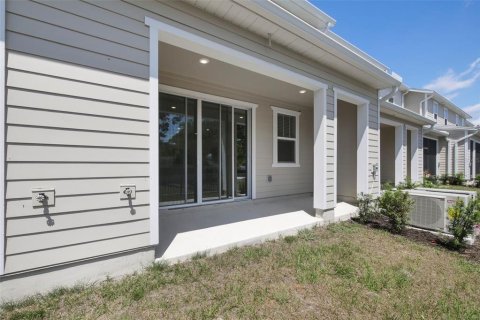 Townhouse in Sanford, Florida 3 bedrooms, 143.44 sq.m. № 2092341 - photo 26