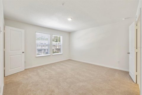 Townhouse in Sanford, Florida 3 bedrooms, 143.44 sq.m. № 2092341 - photo 14
