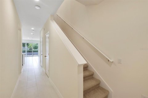 Townhouse in Sanford, Florida 3 bedrooms, 143.44 sq.m. № 2092341 - photo 5