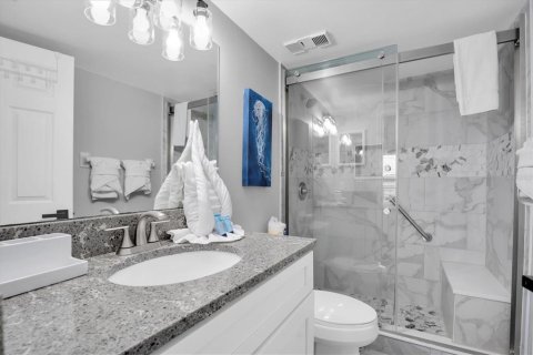 Condo in Saint Pete Beach, Florida, 3 bedrooms  № 2144056 - photo 26