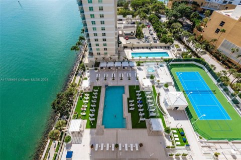 Купить кондоминиум в Майами, Флорида 2 спальни, 91.51м2, № 1948213 - фото 3