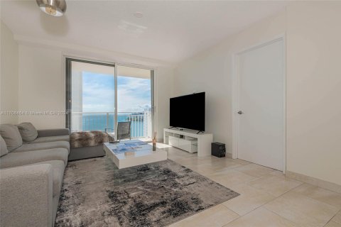 Купить кондоминиум в Майами, Флорида 2 спальни, 91.51м2, № 1948213 - фото 5