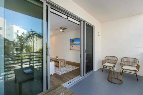 Copropriété à vendre à Sarasota, Floride: 1 chambre, 83.24 m2 № 2299746 - photo 18