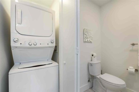 Copropriété à vendre à Sarasota, Floride: 1 chambre, 83.24 m2 № 2299746 - photo 30