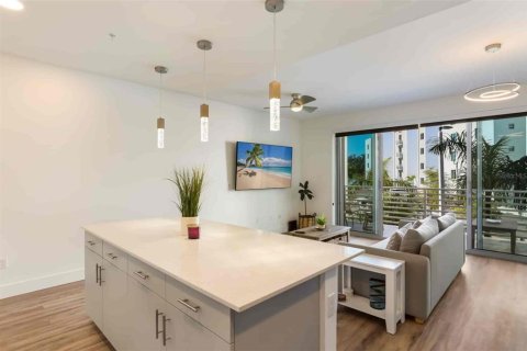Copropriété à vendre à Sarasota, Floride: 1 chambre, 83.24 m2 № 2299746 - photo 8