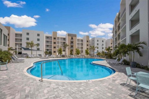 Copropriété à vendre à Sarasota, Floride: 1 chambre, 83.24 m2 № 2299746 - photo 21
