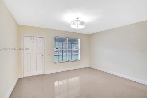 Casa en venta en Hollywood, Florida, 3 dormitorios, 125.05 m2 № 877929 - foto 8