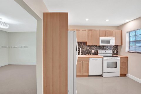 Casa en venta en Hollywood, Florida, 3 dormitorios, 125.05 m2 № 877929 - foto 30