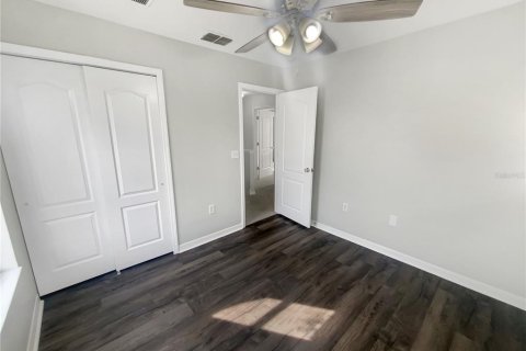 Casa en venta en Land O' Lakes, Florida, 4 dormitorios, 172.98 m2 № 1905216 - foto 18