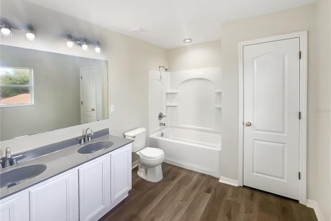Casa en venta en Land O' Lakes, Florida, 4 dormitorios, 172.98 m2 № 1905216 - foto 25