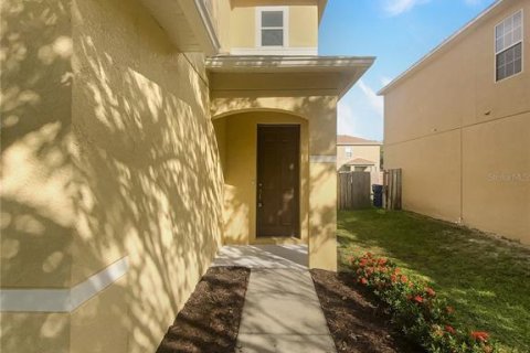 Casa en venta en Land O' Lakes, Florida, 4 dormitorios, 172.98 m2 № 1905216 - foto 9