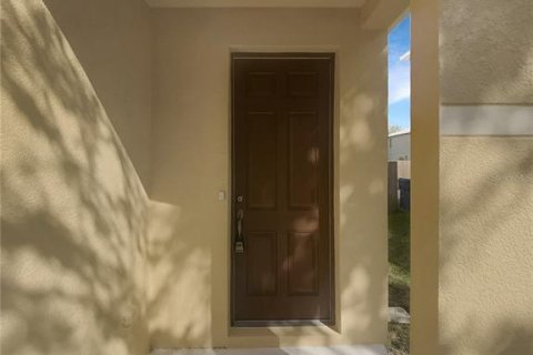 Casa en venta en Land O' Lakes, Florida, 4 dormitorios, 172.98 m2 № 1905216 - foto 12