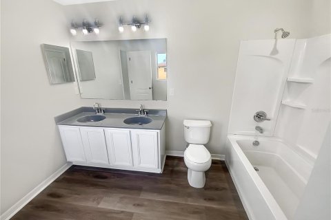 Casa en venta en Land O' Lakes, Florida, 4 dormitorios, 172.98 m2 № 1905216 - foto 26