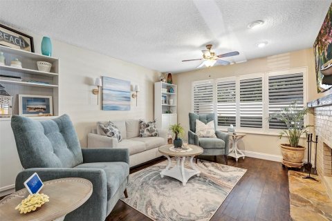 Condo in Longwood, Florida, 3 bedrooms  № 2209382 - photo 15