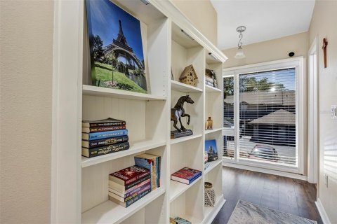 Condo in Longwood, Florida, 3 bedrooms  № 2209382 - photo 30