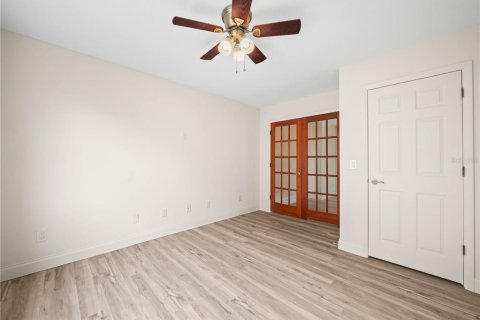 House in Lakeland, Florida 3 bedrooms, 152.08 sq.m. № 1914826 - photo 13