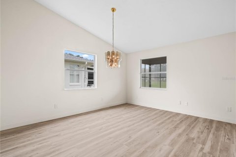 House in Lakeland, Florida 3 bedrooms, 152.08 sq.m. № 1914826 - photo 5