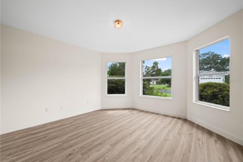 House in Lakeland, Florida 3 bedrooms, 152.08 sq.m. № 1914826 - photo 14
