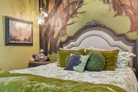 Villa ou maison à vendre à Cape Coral, Floride: 5 chambres, 430.6 m2 № 2308815 - photo 4